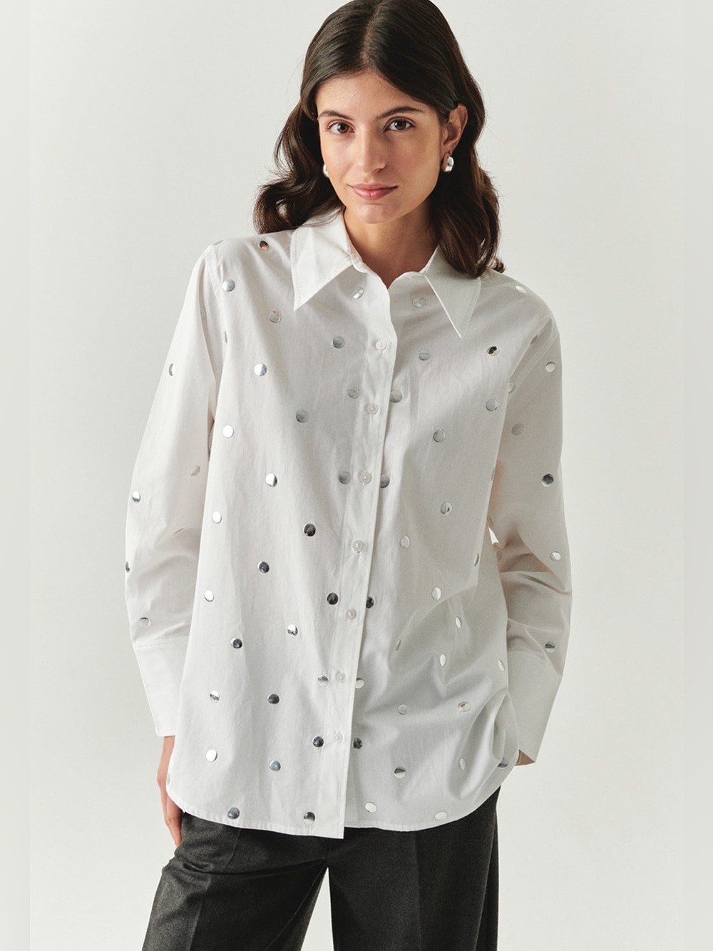 Exquise Murphy Embellished White Long Sleeve Button Down Shirt